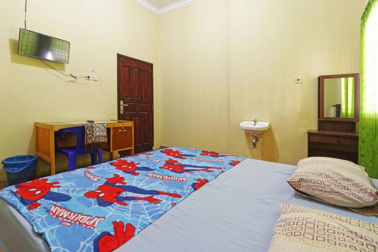 Wisma Cempaka 2 Syariah Hotel Parit  Екстериор снимка