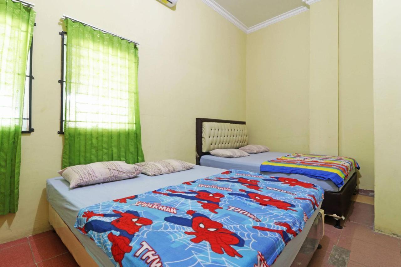Wisma Cempaka 2 Syariah Hotel Parit  Екстериор снимка